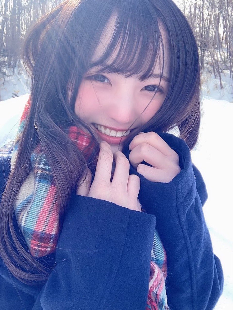 由良ゆら 2.jpg