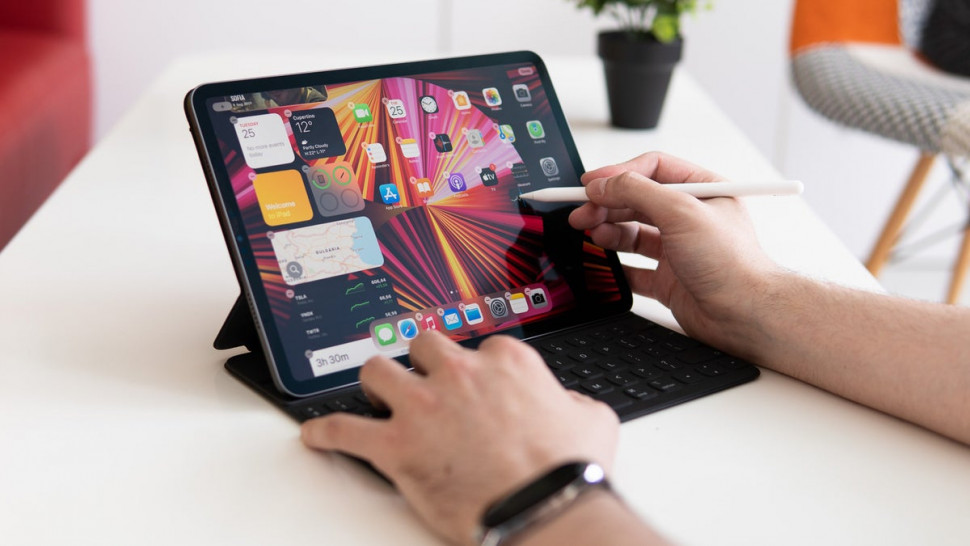 iPad-Pro-2021-11-inch-Review-M1-power-iPadOS-drawbacks.jpg