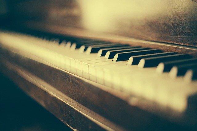 piano-349928_640.jpg