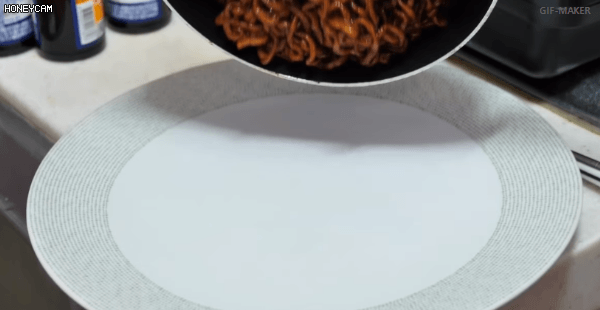 17b35dadd8430017f.gif