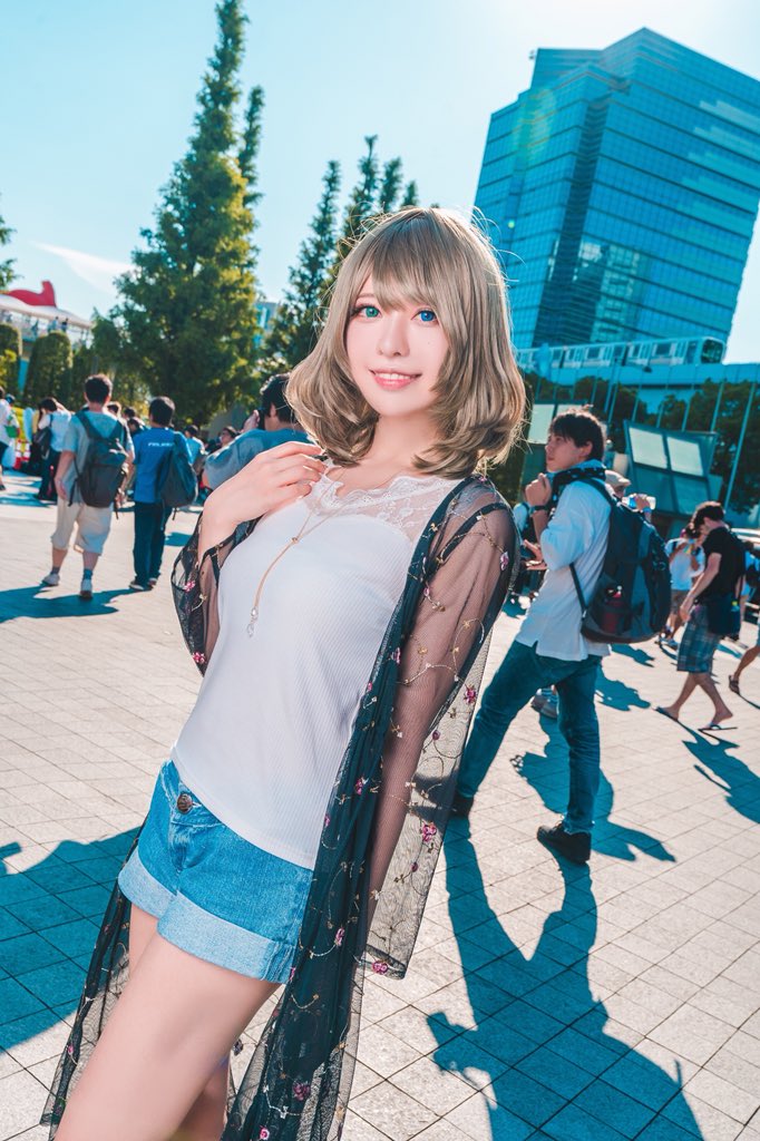 C96-Cosplay-Day2-3-23.jpg
