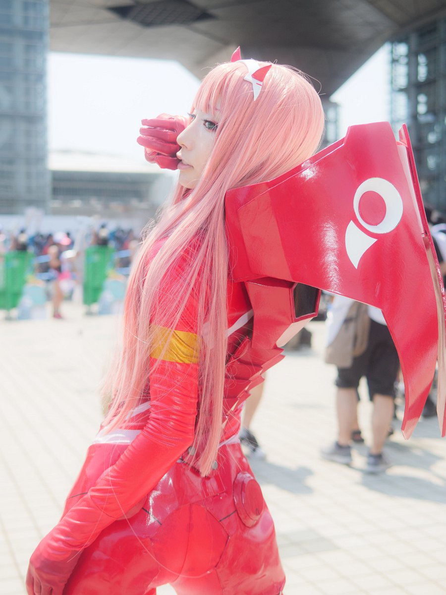 C96-Cosplay-Day2-3-80.jpg
