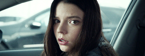 tumblr_ovkzvaaZPB1tjd550o1_r1_500.gif