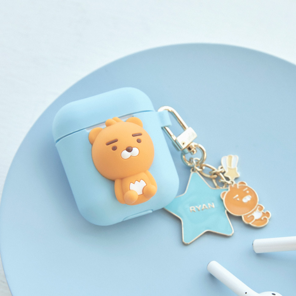 AW_00_littleRY_case.jpg
