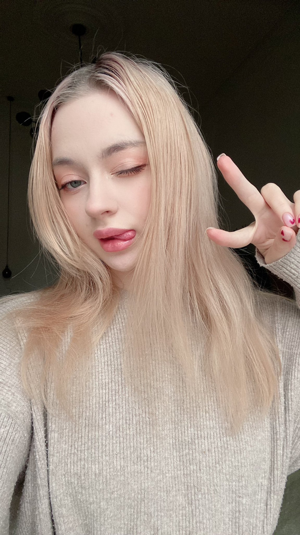 AA986B10-1180-4E47-A773-EA0A74DA6FAF.jpeg : 흠... AA986B10-1180-4E47-A773-EA0A74DA6FAF.jpeg : 흠...