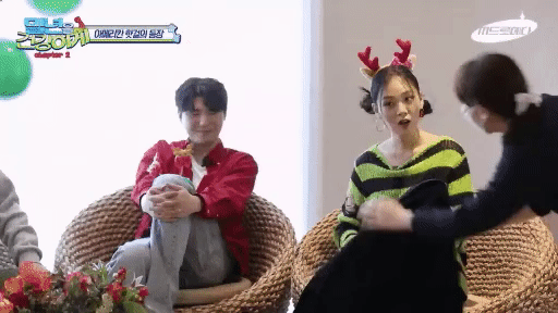 1189DDC3-1F10-4307-BAB9-DA92283A867B.gif : 은행도 점싱시간 있나? 1189DDC3-1F10-4307-BAB9-DA92283A867B.gif : 은행도 점싱시간 있나?