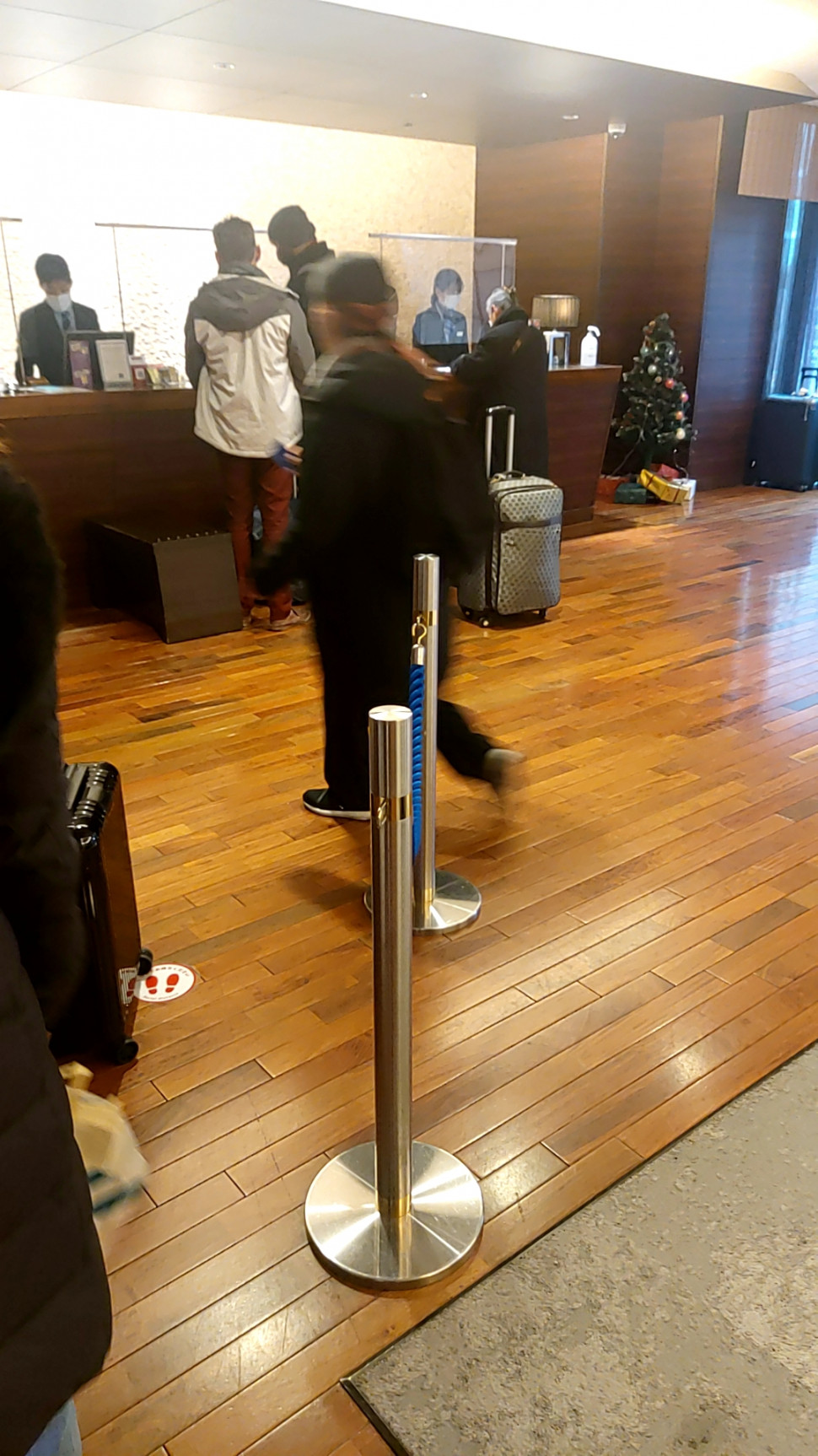 20221225_161514666.jpg : 호텔 체크인 하러왓다 20221225_161514666.jpg : 호텔 체크인 하러왓다