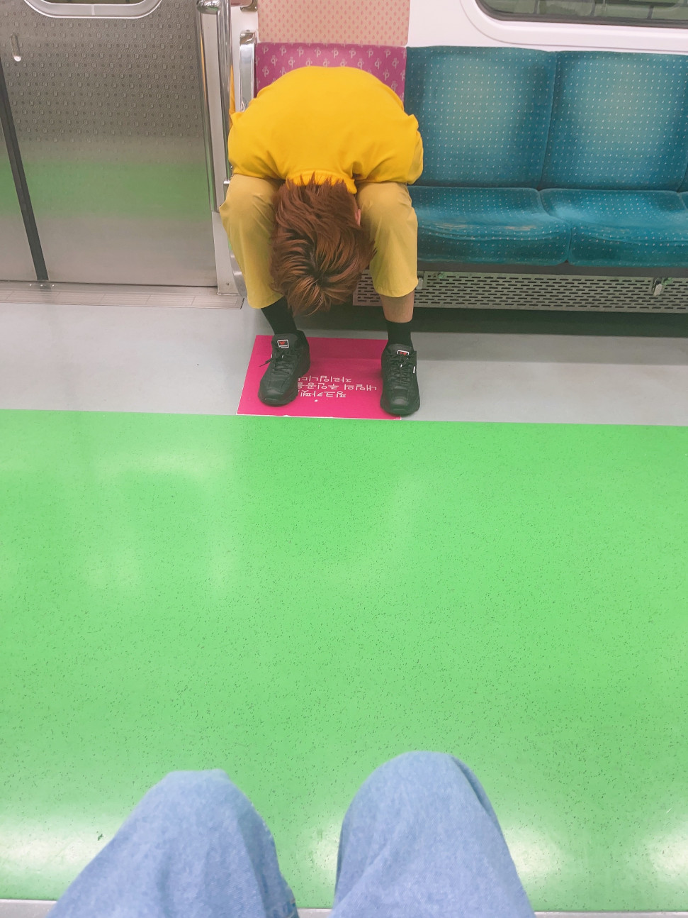 IMG_6732.jpeg : 이사람 죽은건가요? IMG_6732.jpeg : 이사람 죽은건가요?
