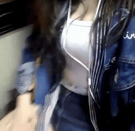 63825E43-14B2-4A31-91B0-E0E1B0A823B0.gif : 살면서 본 움짤 중에 제일 완벽한 짤... 63825E43-14B2-4A31-91B0-E0E1B0A823B0.gif : 살면서 본 움짤 중에 제일 완벽한 짤...