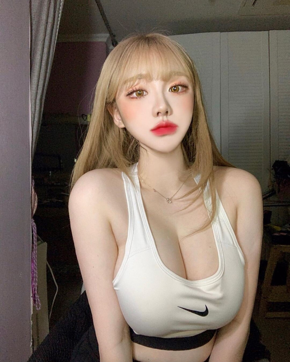 EA6F5277-0958-4F3C-9C84-6077094B2008.jpeg : 와 젖탱이 보소 ㅋㅋ.jpg EA6F5277-0958-4F3C-9C84-6077094B2008.jpeg : 와 젖탱이 보소 ㅋㅋ.jpg