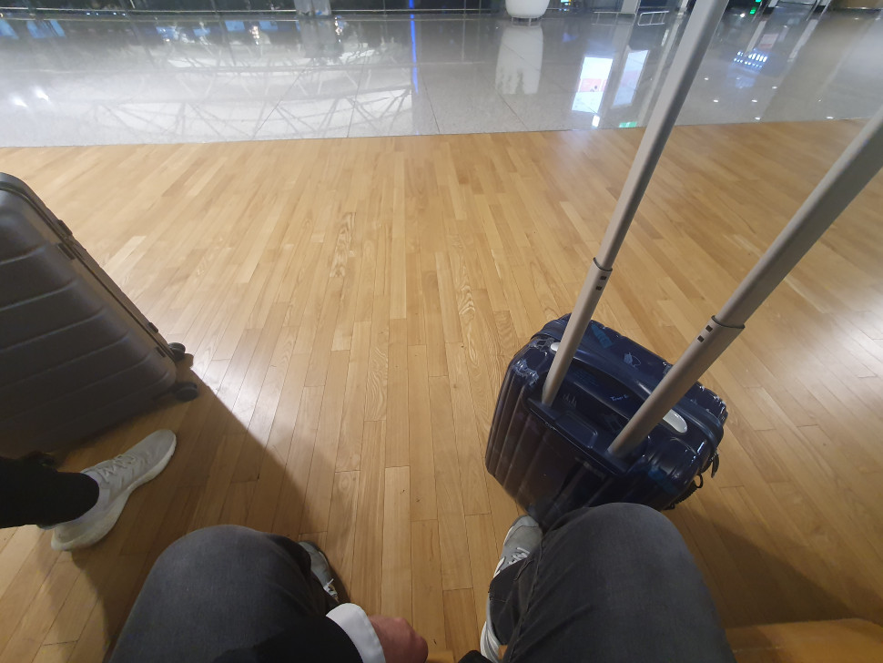 20240229_041526.jpg : 출국해야지 20240229_041526.jpg : 출국해야지