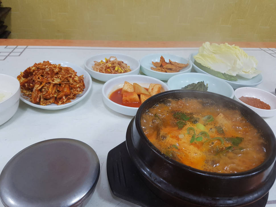 20190602_043701.jpg : 소내장탕 20190602_043701.jpg : 소내장탕