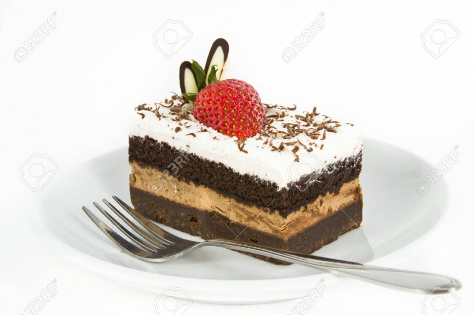 13177138-딸기와-초콜릿-케이크의-조각-위에-장식.jpg : NTR참기 LV.10
