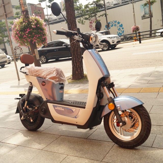 8E9F6C98-E85D-4F2B-B23B-2B52D9DCF2C3.jpeg : 혼다 h1 사고싶다 8E9F6C98-E85D-4F2B-B23B-2B52D9DCF2C3.jpeg : 혼다 h1 사고싶다