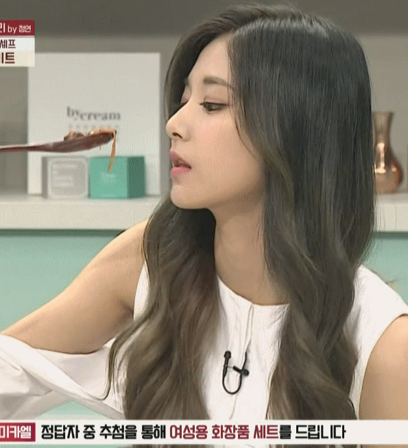 2040200865_L7q5Tuem_i16151947487.gif : 초콜릿먹는 2040200865_L7q5Tuem_i16151947487.gif : 초콜릿먹는