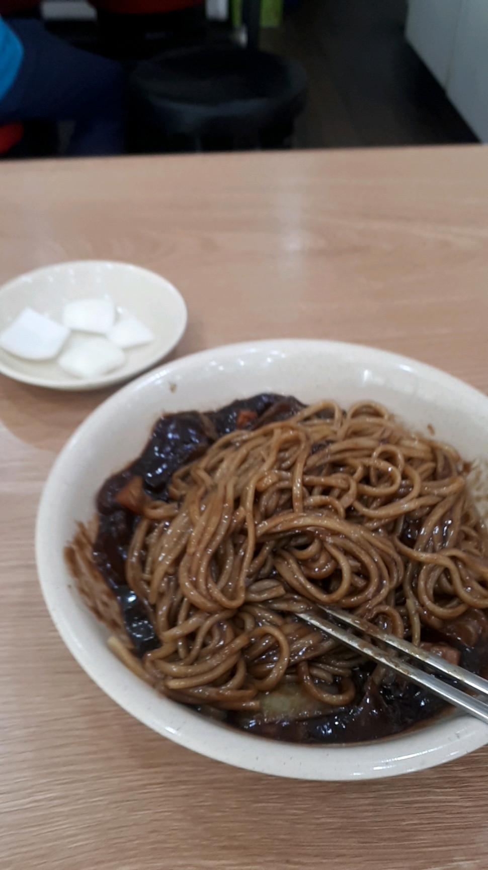 20190615_174749_432.jpg : 여름에 뭔 냉면이야 20190615_174749_432.jpg : 여름에 뭔 냉면이야