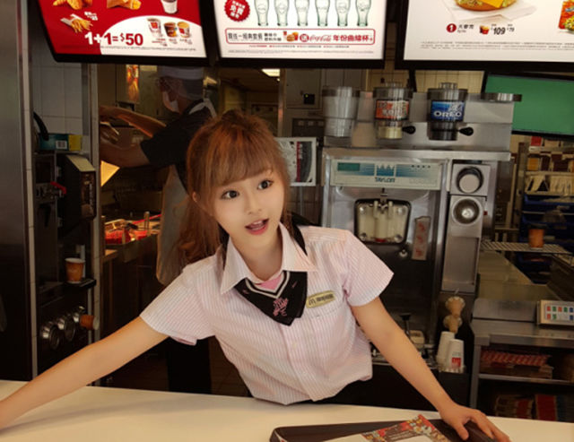 mig (1).jpeg : 맥도날드나 kfc같은 체인점은 중진국이나 후진국이 더 비싸던데 mig (1).jpeg : 맥도날드나 kfc같은 체인점은 중진국이나 후진국이 더 비싸던데