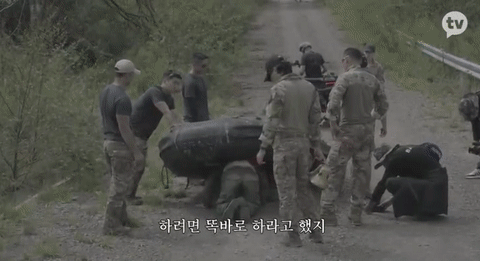1602396350.gif : 가짜사나이2 가관이네