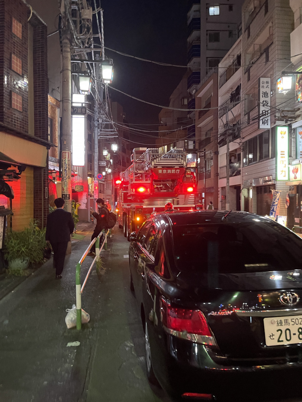 44BC17E2-9371-4E06-A192-CF1CCCCA0FD8.jpeg : 네흥 끄러 온건가?