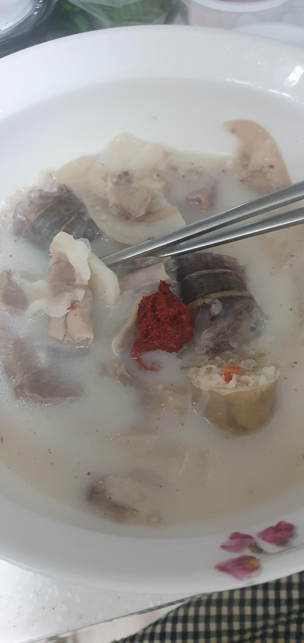20231206_022019.jpg : 이 한그릇에 영혼이라도 팔라면 20231206_022019.jpg : 이 한그릇에 영혼이라도 팔라면