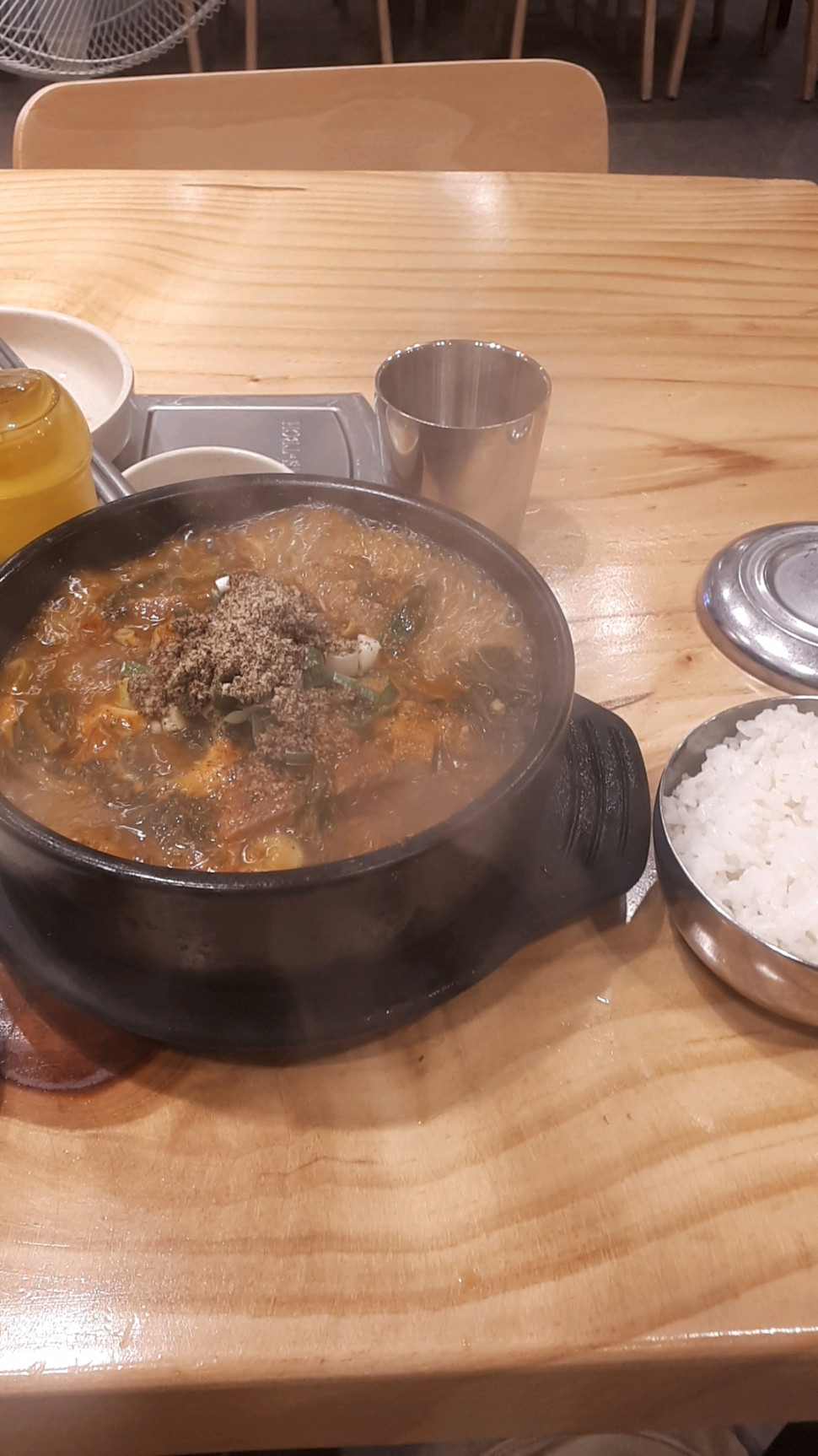 20190810_192921_317.jpg : 우마루감자탕 왔다 20190810_192921_317.jpg : 우마루감자탕 왔다