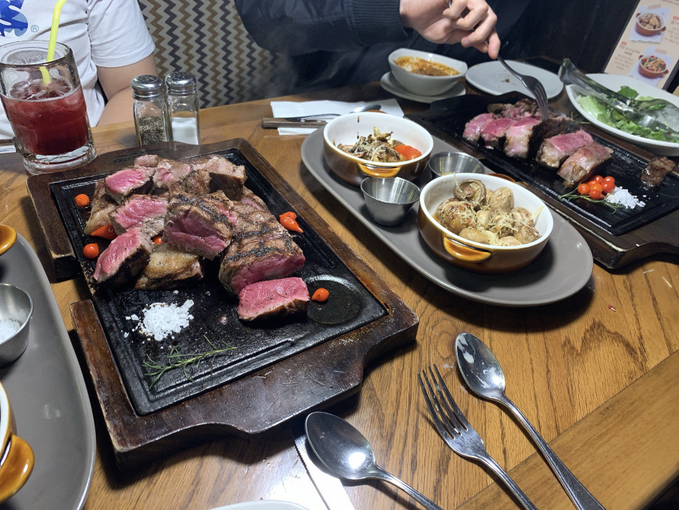 A3EEA0D8-ED3F-4DA9-A144-ACF2339017D6.jpeg