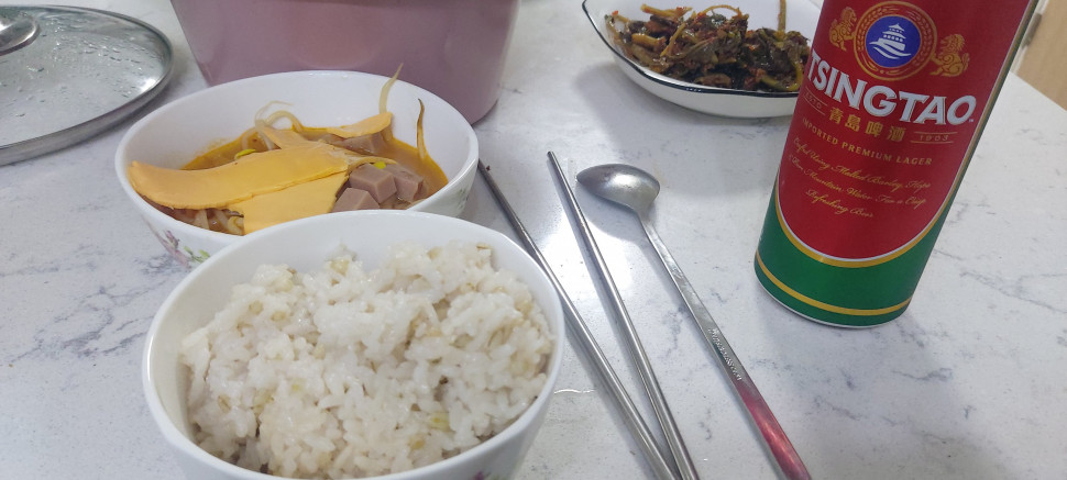 20210530_193528.jpg : 저녁은 부대찌개 20210530_193528.jpg : 저녁은 부대찌개