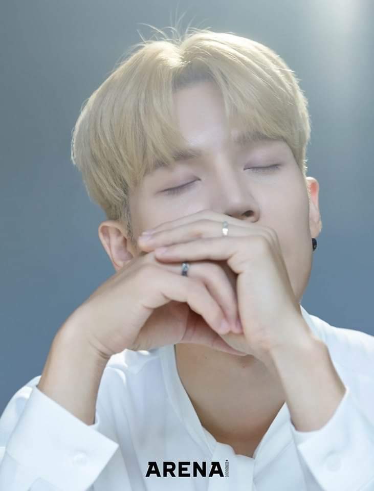 67838009_2492926984271149_239152274486591488_n.jpg : 놀아줘 새 컨셉
