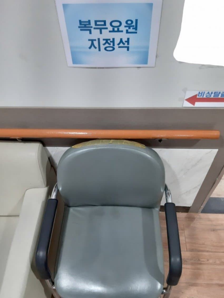 IMG_1209.jpeg : KFC 먹을까 IMG_1209.jpeg : KFC 먹을까
