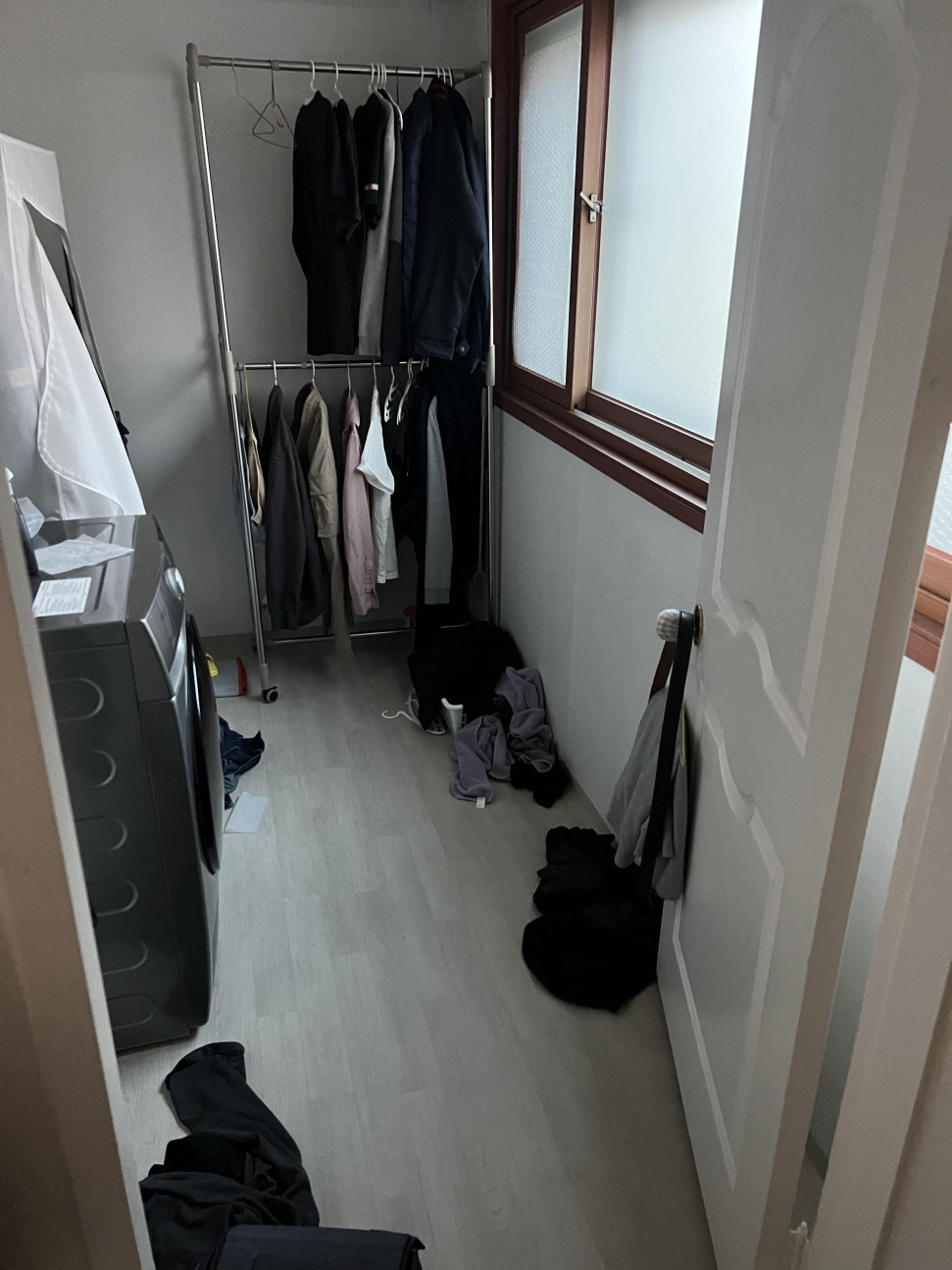 F3CCD66E-117B-4738-B065-199FE872CF96.jpeg : 나도 청소해야하는데 요즘 바쁨 F3CCD66E-117B-4738-B065-199FE872CF96.jpeg : 나도 청소해야하는데 요즘 바쁨