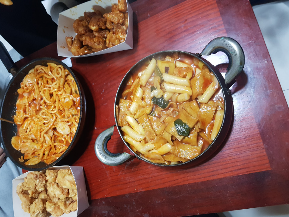 20191225_191716.jpg : 네흥 볶이 먹음