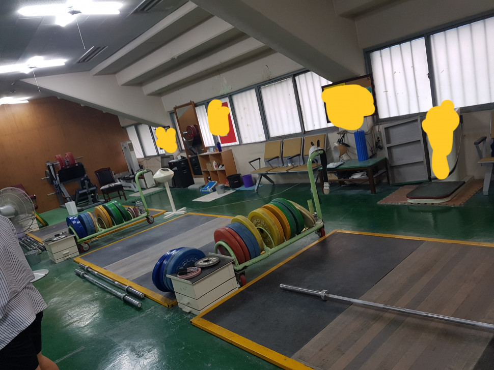 20190807_220411.jpg : 바벨 몇 킬로까지 들 수 있어? 20190807_220411.jpg : 바벨 몇 킬로까지 들 수 있어?