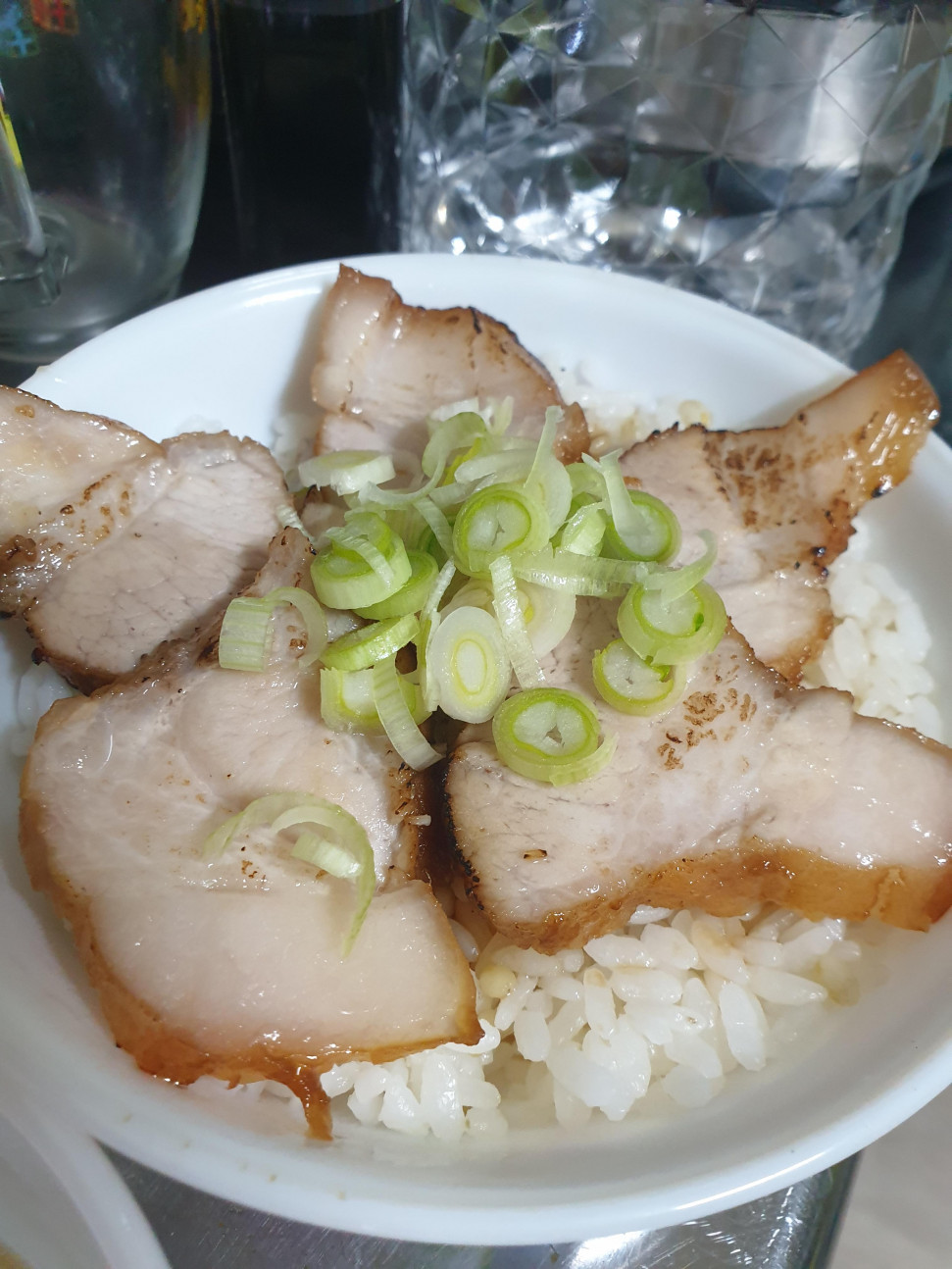 20201111_104252.jpg : 돼지의 인생 feat.라멘 20201111_104252.jpg : 돼지의 인생 feat.라멘