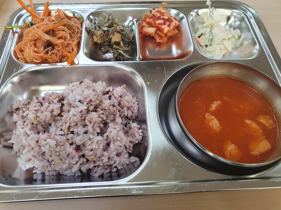 20240222_115338.jpg : 오늘자 개좆소 밥 20240222_115338.jpg : 오늘자 개좆소 밥