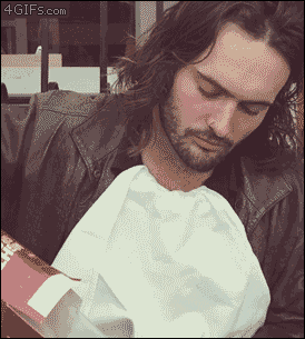 giphy (18).gif : 나 웬만하면 댓글 다 써주는데
