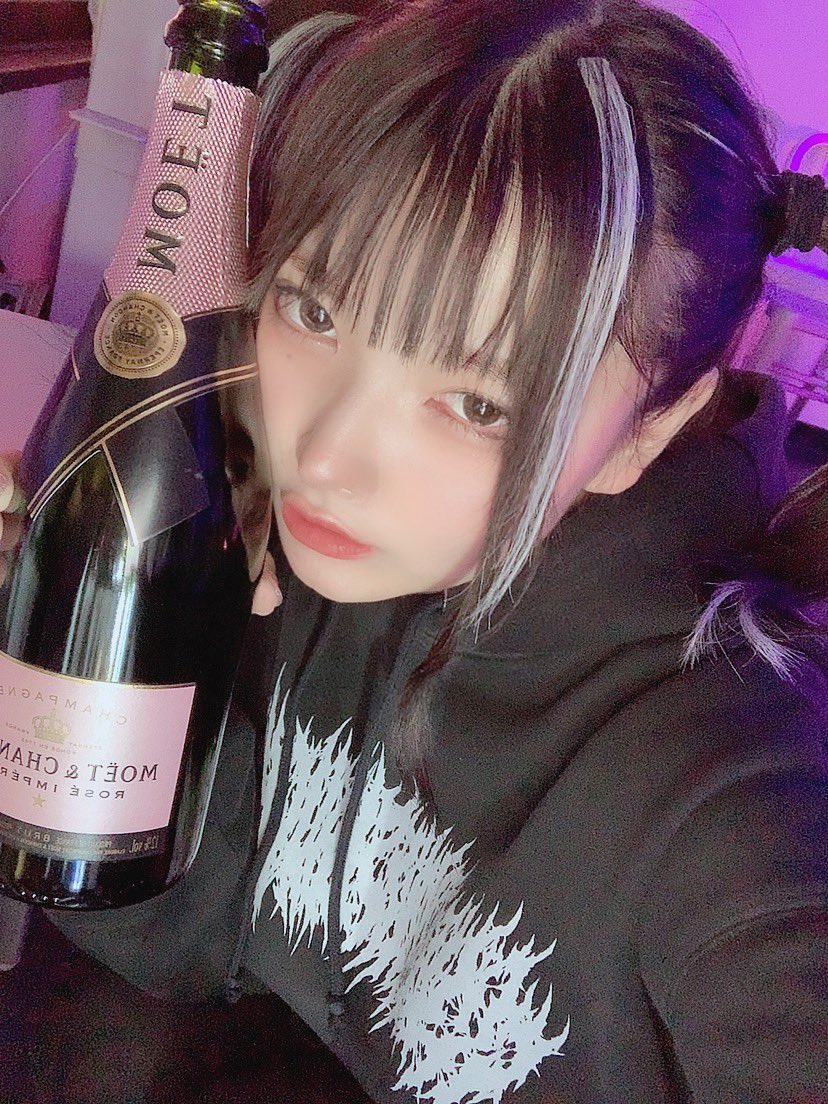 7673839C-8055-41CC-9127-9CAA073C5F72.jpeg : 슬슬 자러갈까 7673839C-8055-41CC-9127-9CAA073C5F72.jpeg : 슬슬 자러갈까