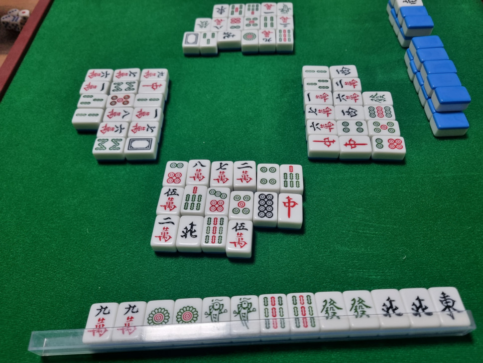 20250301_004628.jpg : 다마혼로토찌토이~ 20250301_004628.jpg : 다마혼로토찌토이~